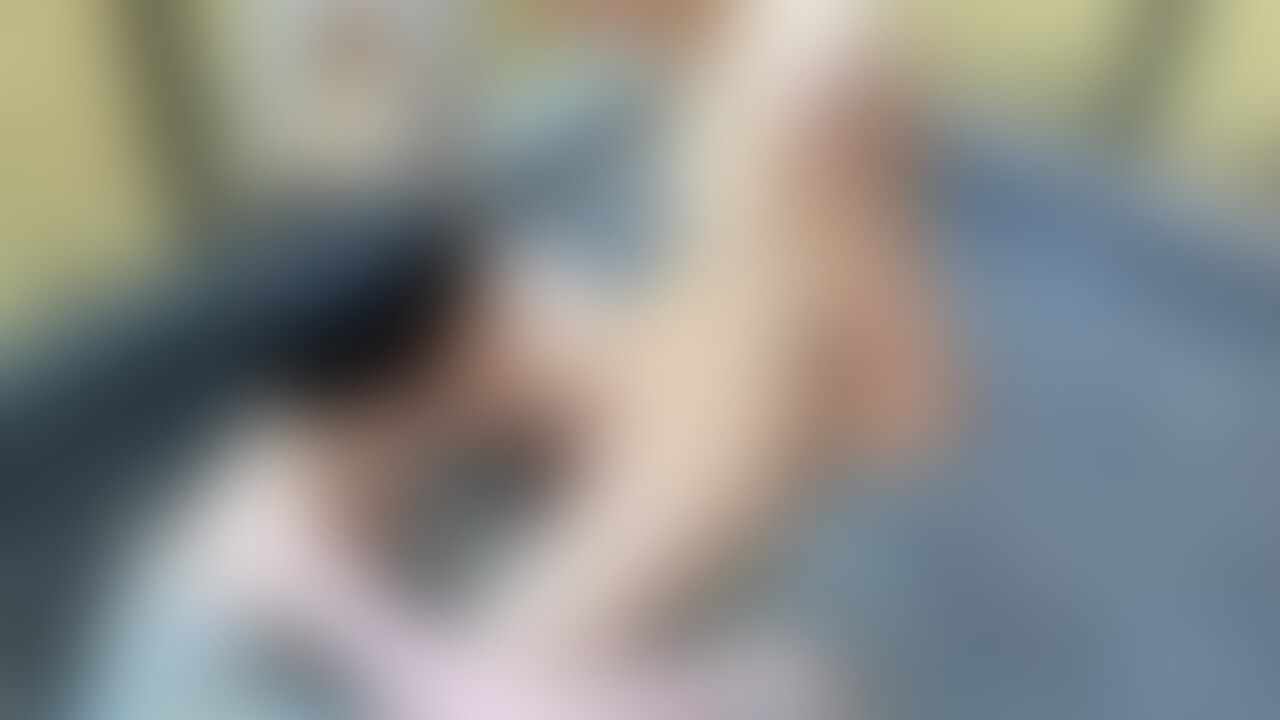 とらに僕の巨根を野外露天風呂で舐めさせた♨️ sample 1