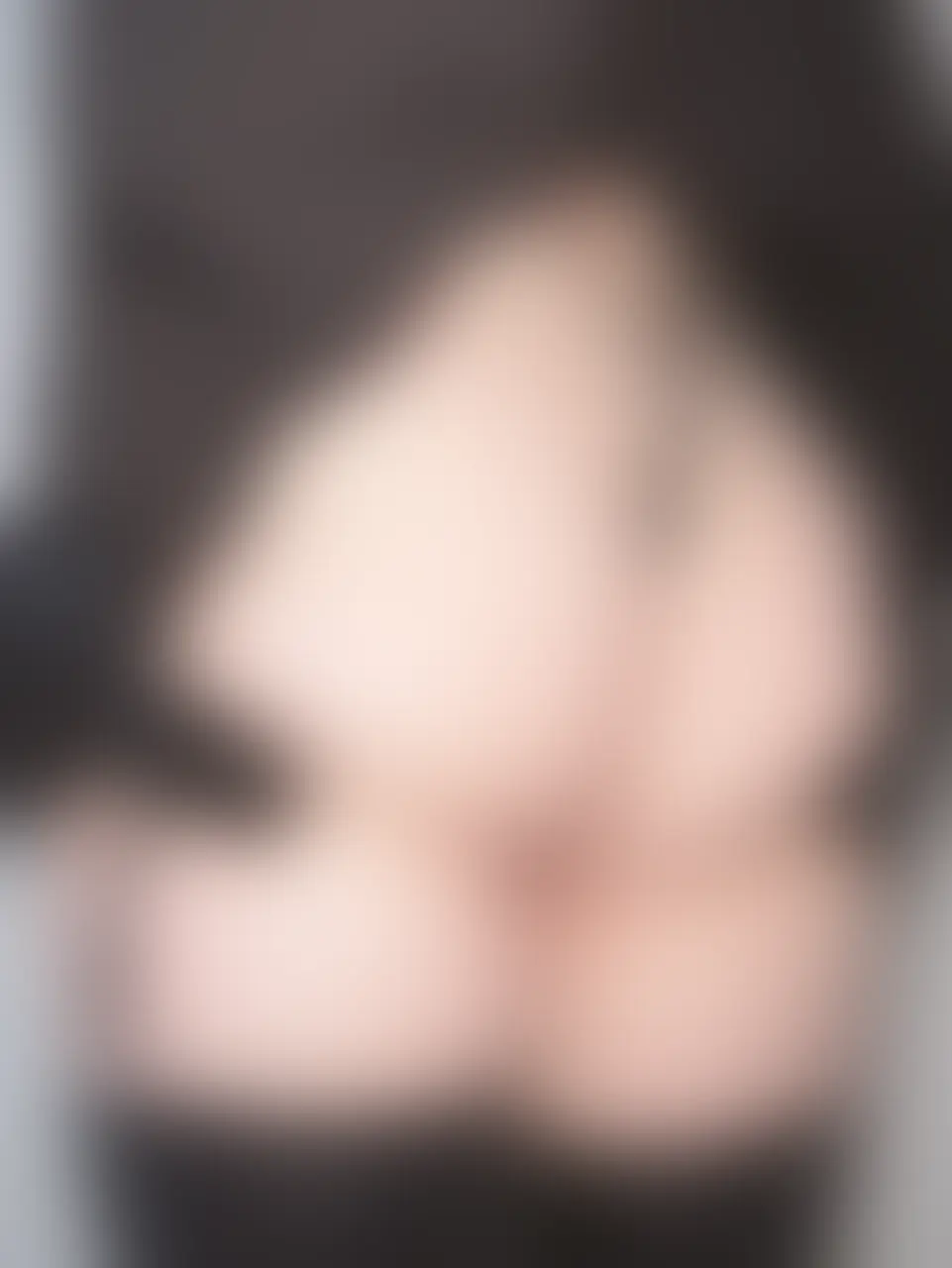 成瀬ゆい「ご主人様が仕事に行っている間はご主人様のことを考えながらオナニー三昧🤍しているマゾサキュバス🤍」の投稿サムネイル