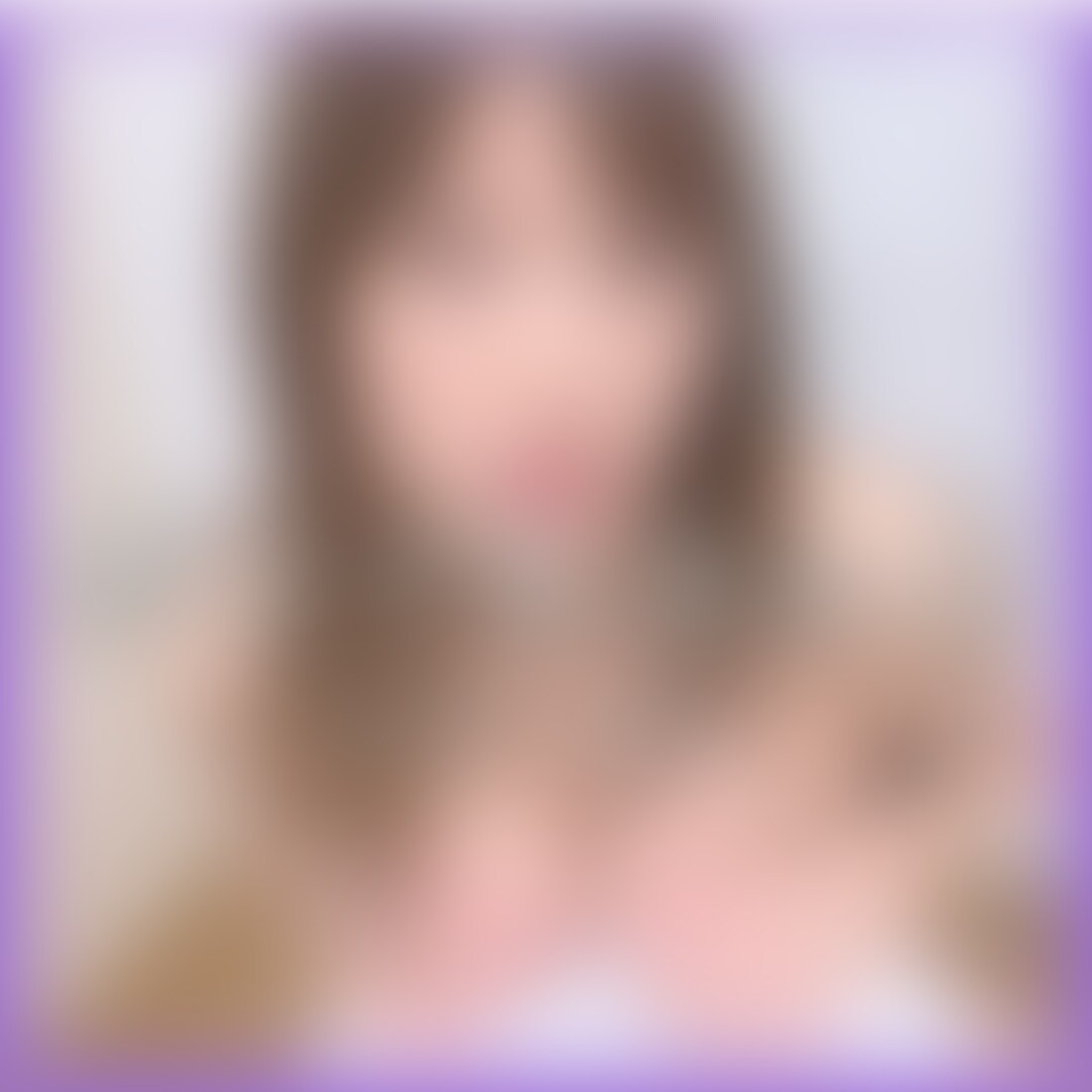椅子を使ってちくびおなにーしたら気持ち良すぎて…💦
右上の【いいね】や【保存】も押してくれるとうれしいな🥺
思いつきで椅子を使っておなにーしてみました💦
ちくびを擦ってみたり、
おっぱいを乗せてこりこりしてみたり…///
あやねの性癖全開で恥ずかしいんだけど
見てくれたらうれしいです😣 (2/2)