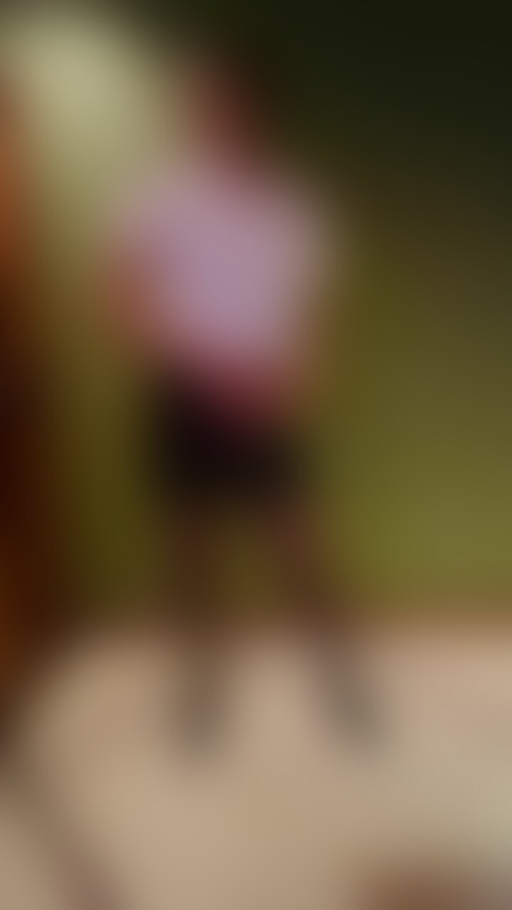 黒パンストで腰振る嫁🥰 (2/2)