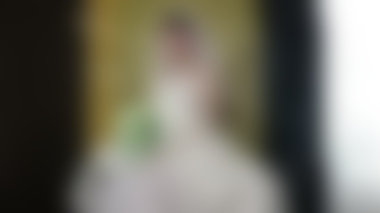 #003 MKちゃん
花嫁さんのおしっこ見てください(#^.^#) Part2(動画)
プレミアムプラン専用モデルMKちゃんの続編、最終日の動画です(^_-)-☆ 前半は撮影シーンです。
清楚な花嫁姿からは想像できないウルトラギャップをどうぞご堪能ください!! (2/2)