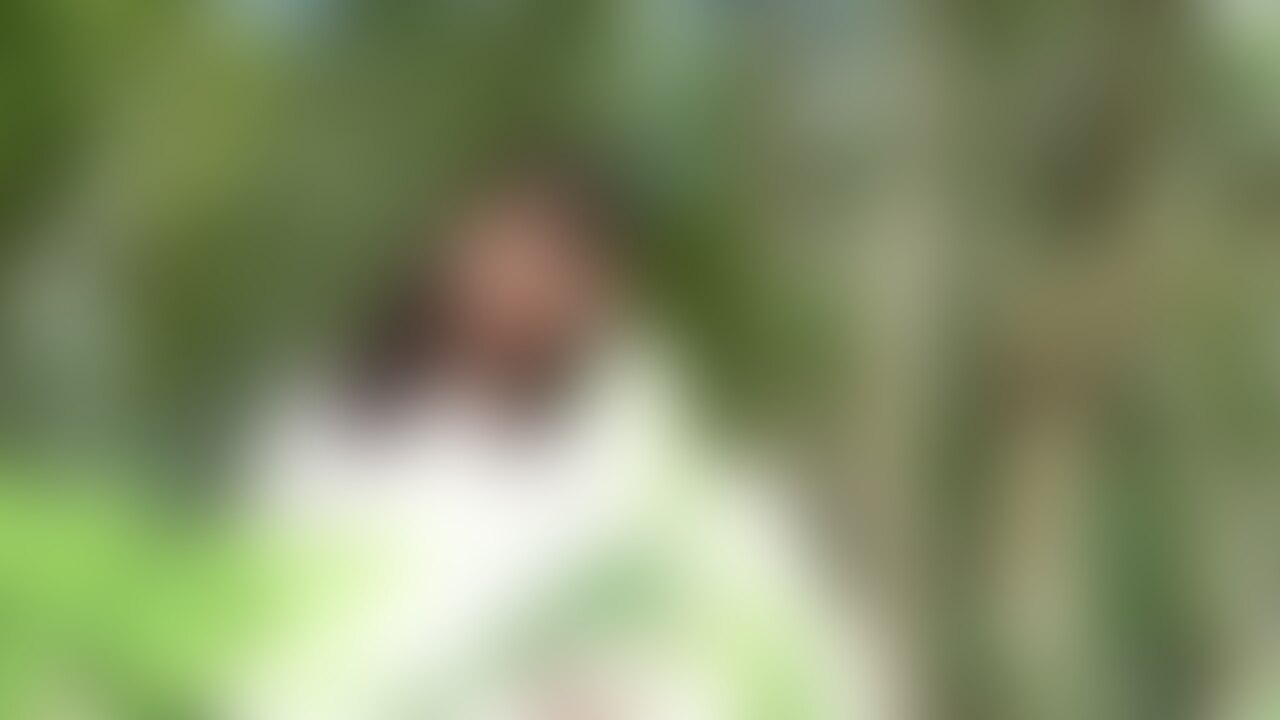 採ってきた筍を、自分で煮物にして、天ぷらとともに食べます。最後はおしっこもあります。
「この動画の収益は全て来年90歳を迎える祖○○○の御茶菓子代にさせていただきます」 (2/2)