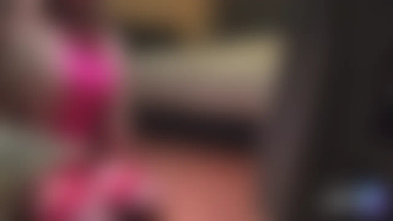 21才清楚系ドS女性に調キョウされる第2弾です。 相変わらず冷徹な方でいきなりビンタ飛んできたり躊躇なく踏みつけされたり素敵なドS様です💓 (2/2)