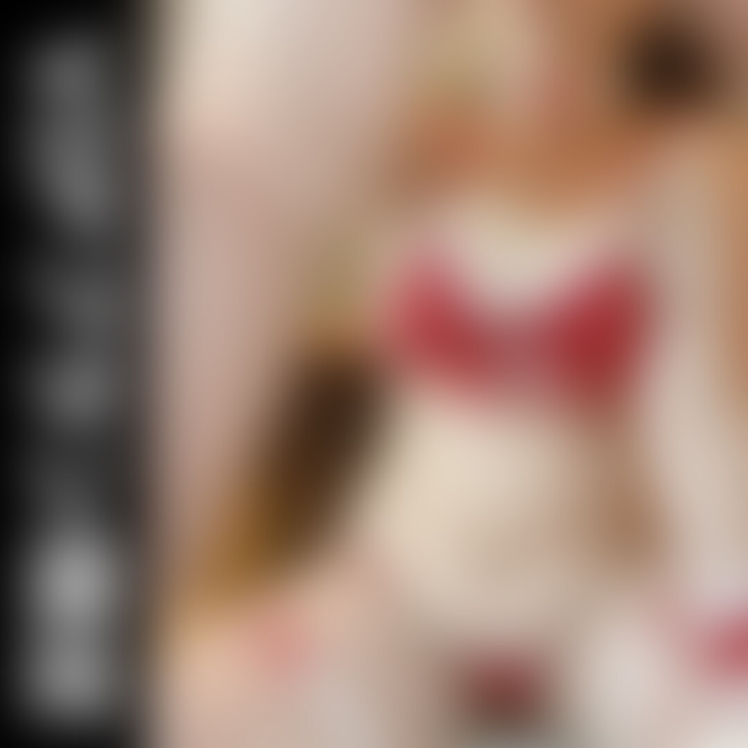 ※この動画は以下の動画のサブアングル動画です
https://myfans.jp/posts/a0d0c7fc-a475-4007-aead-525bdbce9f8c
今回は、セクシーサンタコスをしたぽちゃかわ、しおんちゃんにバキュームフェラしてもらう作品です!しかもGカップという巨乳さん。。。
もうクリスマスも近いということで、サンタコスをしてもらったのですが、めっちゃお似合い!セクシーサンタコスがかわいすぎるのです!
最初から最後まで笑顔でちんこを咥える姿がたまりません。。。楽しそうにちんこを舐める女の子に悪い子なんていません。。。
かわいいお顔での仁王立ちフェラはやっぱり興奮しますね!
ぽちゃかわセクシーサンタコスに仁王立ちフェラされたい人は、サンプルだけでも見てみてください! (2/2)
