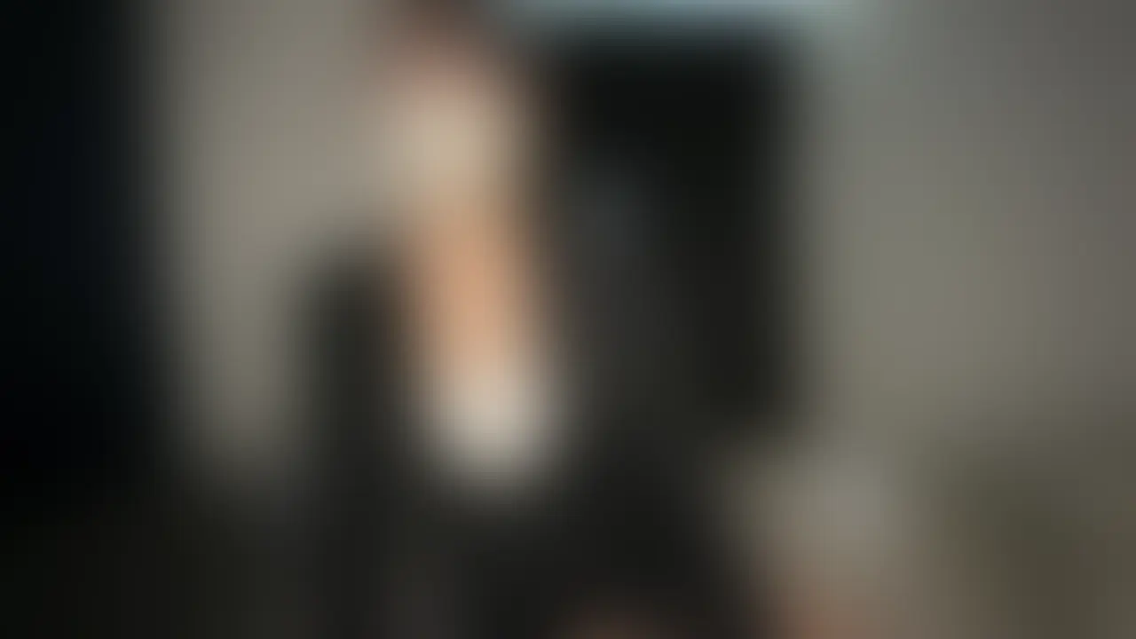 人生５回目のハメ撮りはなんとほぼ男性目線の主観映像で撮られちゃいました。。自分で見るのも恥ずかしいくらい感じすぎてます。。。。 (2/2)
