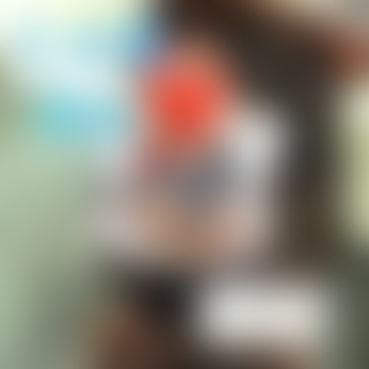 CA風な美女がエロすぎる💕 (2/2)