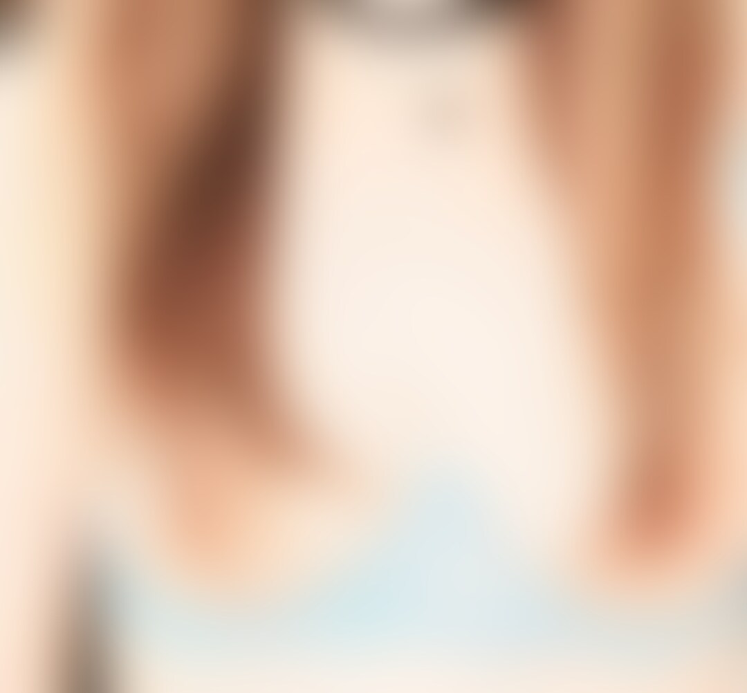 乳首いじめ💛乳首潰してイきそうになる変態😚
乳房も握りつぶすの気持ちいい💕 (2/2)