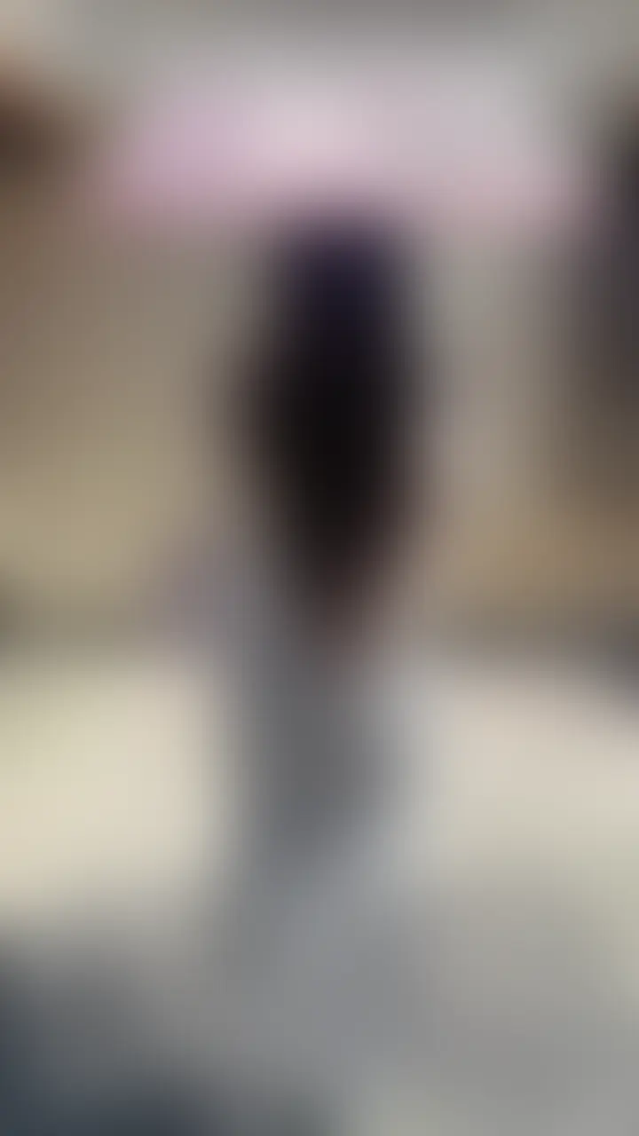 ♯32 【NARUMI 25歳】
今回ストリートスナップに協力してくれたのは、色白美人のNARUMIちゃん🧜♀️
服を脱いでもらうと、ピンクの下着が色白の素肌とぴったりでエロすぎますw
終始ノリも良く可愛い彼女の裸姿をネットに晒すのは少し可哀想ですが、せっかく載せたので皆さんで抜いてあげてください😂 (2/2)