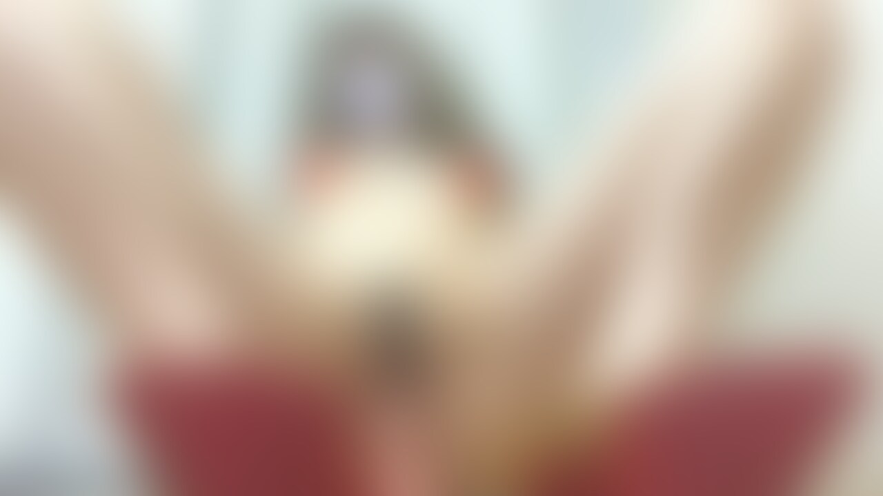 ヒョウ柄のヒール履いてディルドでオナニー🥰💕10分、動画❤️気持ち良すぎてたくさん潮、ふきました\(//∇//)\❤️コメントにあったので動画にしてみました💕 (2/2)