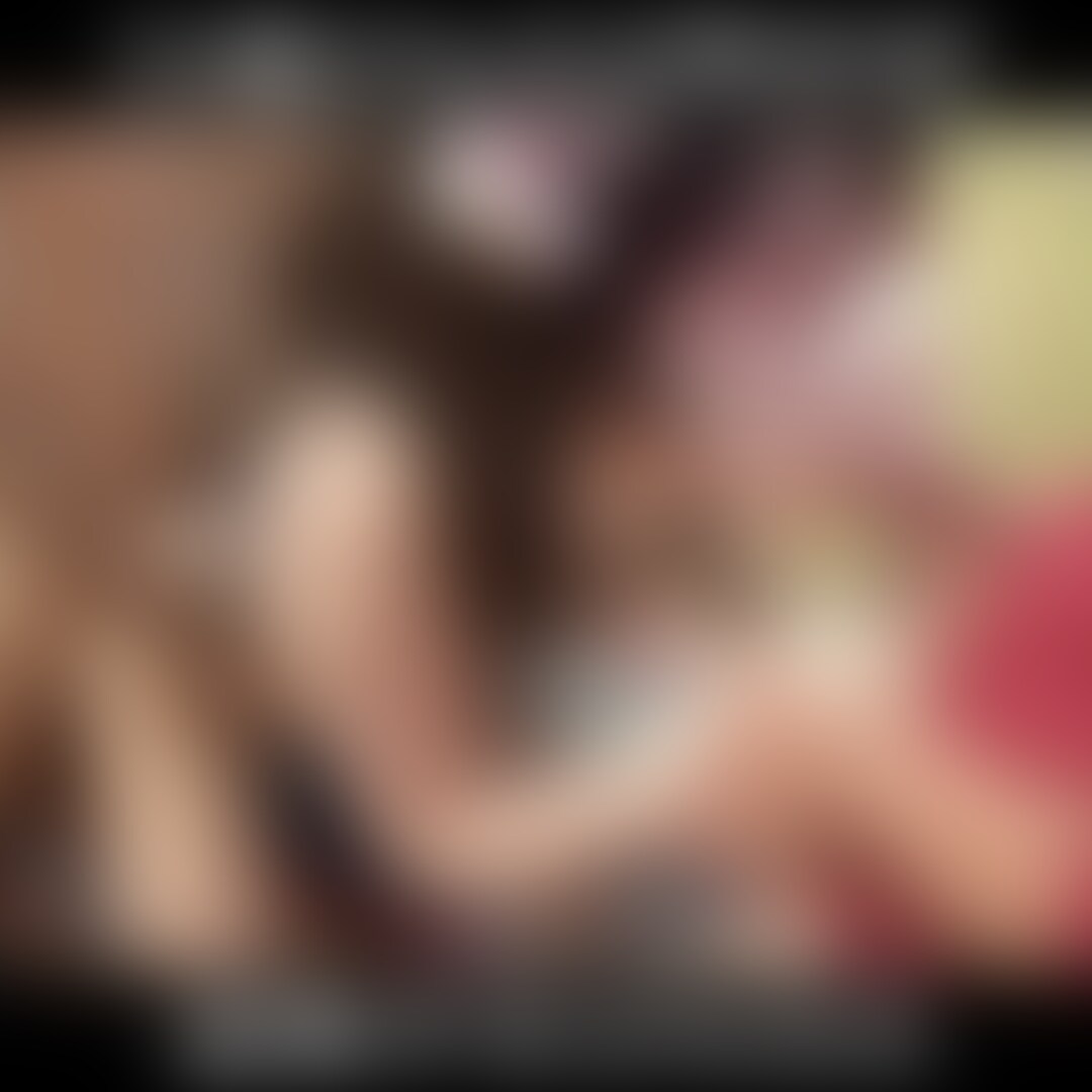 白猫に転生したびゅるる🤍
夏休みにファンの方達とピクニックに行きました🧺
お外で食べるおち◯ちんは格別です!
同時に後ろから下のお口でも食べさせてもらって、キモチよすぎてとろけちゃいました… (2/2)