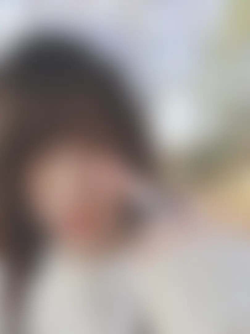 なつめと陽士（一時的に写真大量投稿中）「2/2性処理係レイヤーの東京都心での自撮り記録」の投稿サムネイル