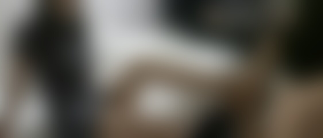 こんにちは!変態動画クリエイター(HDC)です!
性癖がドMで活動をしておりました。変態動画クリエイターです。主にツイッターで活動しているので、よろしければご覧ください。
素人系の子が大好きで、主にナンパ・飲み屋等で一緒になれば
積極的に声をかけるように努めております。
「変態動画をクリエイトする!」をモットーにM男向けコンテンツを輩出して参ります!
今回のコンテンツですが、HDC Produce Hカップ巨乳超絶美女 みなみ様のM男足コキ、舐めさせ土下座美脚見せつけタイトワンピ○○○ になります。
巨乳で美痴女のみなみ様!可愛くてあざとい美女様です!
美痴女様に真横に密着されて、巨乳を当ててもらいながら遊ばれるのはたまらないです!
タイトワンピでM男を悩殺!美脚を見せ付け、たまらない足で完全に弄ばれます!
唾飲ませあり、土下座ありで美女様に完全に見下され、弄ばれたいかたはぜひ!
今回35分間の内容となります!よろしくお願い申し上げます!
美女!巨乳!美脚好きの方、お楽しみください。
★素人編集になるため、画質等が少し悪い場合御座います。鋭意、改善して参ります。
★編集技術向上のため、モザイク処理の見直しを行い制作に取り組みましたが、至らぬ点はまだあると思いますが、それでも良いという方でご購入の程、よろしくお願い申し上げます。
★女性○○○以上確認済
★モザイク処理を施しております
★転載や無断使用等はお控えください。 (2/2)