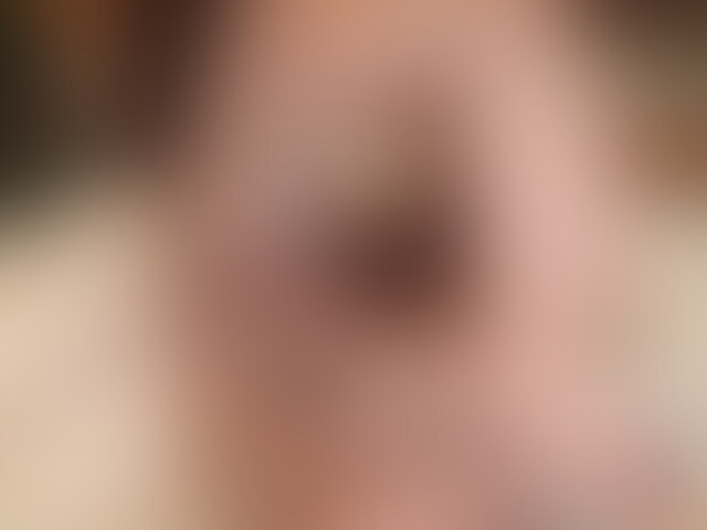 愛する嫁に尽くします。 271
愛する嫁に尽くし続けます!
そんな宣言をした日のプレイですw
嫁も同じことを言ってきました。=もちろん交尾します!w
この作品は愛情を爆発させた性行為を撮っています。
もしかしたら
「愛してる!」ってなんて言葉も入ってるかもっっw
普通のAVでは滅多に見れない個人撮影をご観覧くださいw
<プレイ内容>
正常位、座位、オーガズム、射精
サイズ:HD 315MB 18分 (2/2)