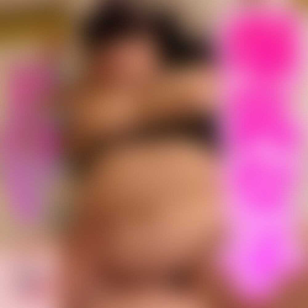 デブ専天使の爆乳ぽっちゃりちかちゃんがちゃびらぶ監督とエッチ第2弾💓

今度はエッチな猫ちゃんコスプレででっかいおっぱいと絶品フェラを監督がテスト撮影！
監督特権で生エッチ♬ (2/2)