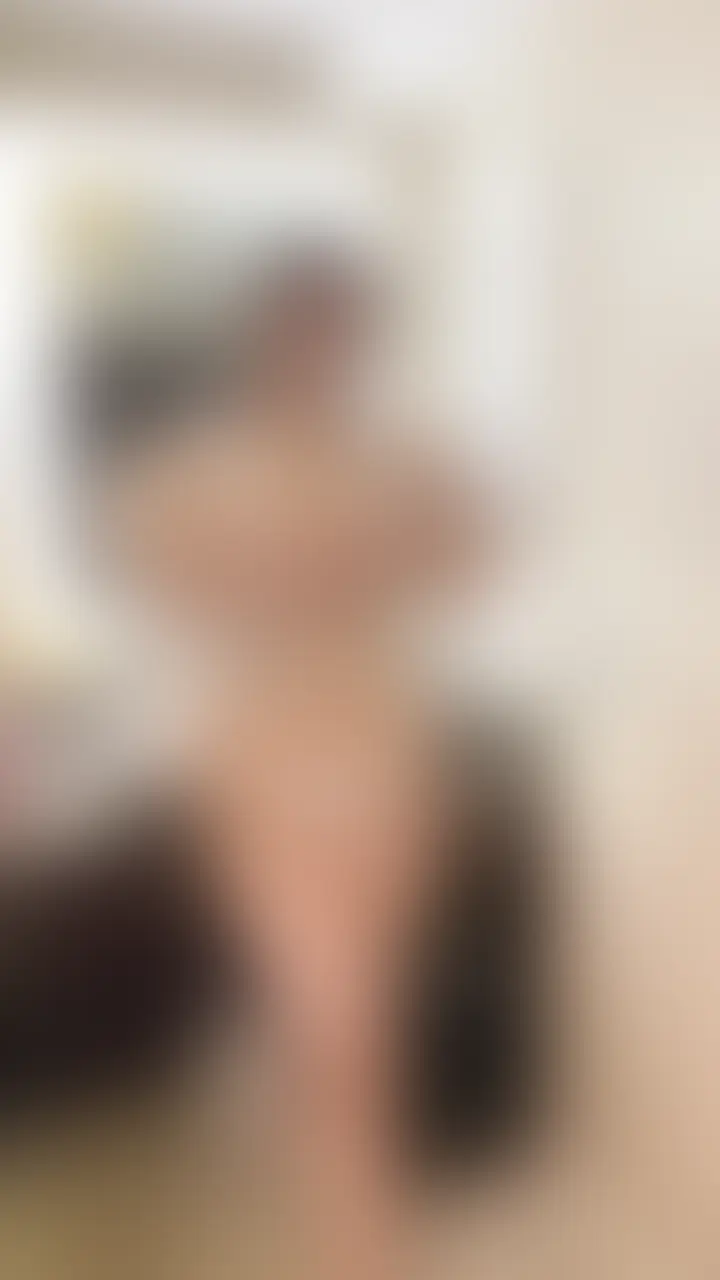 こんばんは🥰
今日はVIPプラン様、プレミアムプラン様向け動画✨
♡ポチッとしてくれたら励みになります💕
今回は鏡の前でおなにーしちゃいました🥺
ローションまみれでえっちすぎた/// (2/2)