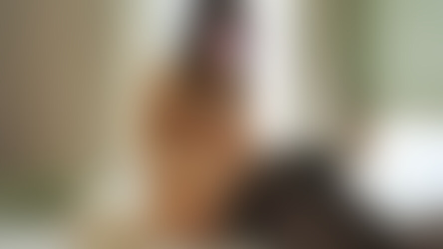 見た目は真面目そうなのに乳首を責めて楽しむSっ気のある肉食系「Hカップ」塾講師 こはくさん
真面目そうな見た目にHカップ爆乳!!
徐々にエロさを解き放つ卑猥な体!!
男を責めるのが好きなSっ気のあるおねえさん!!
責めるの大好き、肉食系の塾講師さんです。
インテリ系爆乳のおねえさん!!
責めるのが上手くて、気持ち良過ぎるフェラで何度もイカされそうになりました。
こんな女性が塾講師とは…
教え子たちは我慢するの大変そうですねw
※こちらの動画はショート動画になります
※フル動画が見たい方は「エントリープラン」または「バックナンバープラン」にご加入の方よろしくお願いします (2/2)