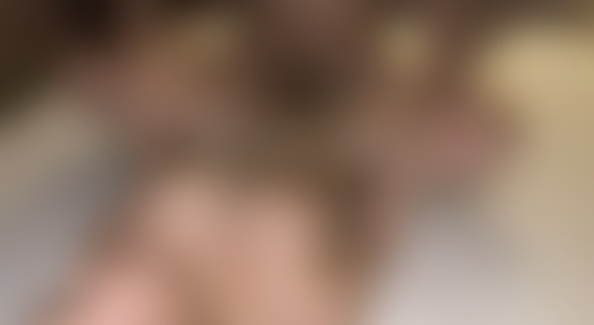 今回は初めてのアングルと定番のバック画角を
まとめてみました🥰
どの体位も気持ちよくていっぱいイッちゃった🥺
今回も顔には修正してないです!! (2/2)