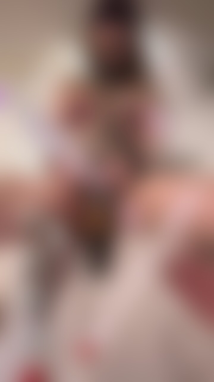 人妻ギャルかにマヨ🤍🫧変態玩具攻め♥️
何回もイク姿はまさに変態‼️ (2/2)