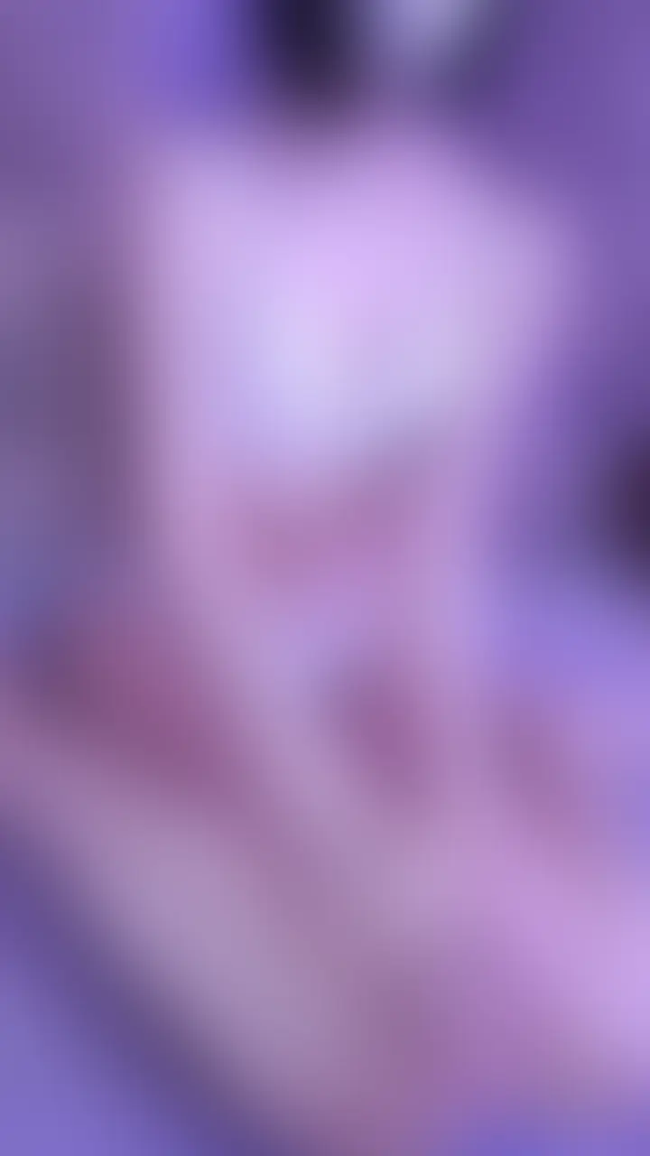 No.061スペシャルリクエスト♪XXXさんへ♡
素裸でお名前呼びにどきどき。。💓
柔らかおててふとももで一緒に気持ちよくなろうね🫶🏻💕
かちかち感じてふとももこしこししながらおててで寄せて求めちゃう。。💕
反り騎乗位でずぼずぼ見せつけちゃってるみたいでおはずかしいの。。🥺💕
敏感なところ正常位からたくさん突いてね。。❔💕
もっと奥までぱんぱんっしてほしいの♡おねだりぬぎぬぎ。。🫶🏻💕
はずかしいのに脚パカして悶えちゃうおはずかしいところ見てね。。🫶🏻🎀
気になる方もぜひ見てね💞
ꕀ🎀 ͗ ͗
みなさん、いつもししゅうちゃんにえっちなリクエストをいっぱい送ってくれてありがとう…♡
とっても嬉しくて、毎回ドキドキしちゃいます♡
よくみなさんから「名前を呼びながら動画を撮ってほしい」というリクエストを頂くことがあります❣️
なので!このたび、新しく【スペシャルリクエスト動画】の単品販売を投稿していこうと思います♡
スペシャルリクエスト動画とは…
普通のリクエスト動画とはちょっと違う、“あなただけ”のために撮る特別なえっちな動画です♡
・あなたのお名前を呼びながら、えっちなこともしちゃいます♡
・他の人には絶対見せられない、ちょっとマニアックな内容もできちゃうかも…♡(できる範囲でね♡)
もちろん、これまで通りメッセージでのリクエストも募集してます♪
スペシャルリクエスト動画は、単品販売で【5000円】で購入できるようにします♡
ししゅうちゃんともっと二人だけのえっちな時間を楽しみたい方は、ぜひマイファンズのメッセージから【スペシャルリクエスト希望】と送ってね♡ (2/2)
