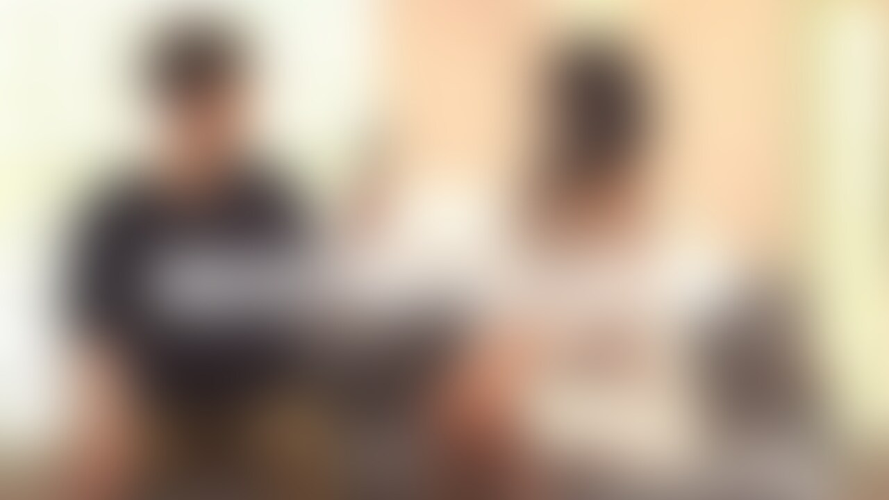 【NTR依存症OL】NTRが大好きで絶倫監督にNTR依頼が来たので、潮吹きをさせ3Pで気持ち良くさせてから種付けまでしました
今回はNTR物です。
NTRの依頼があり、絶倫監督が客観動画に参加しています。
何個かありますが、久しぶりの依頼になります。
なかなか無い動画なので、見てNTRを楽しんでください。
今回の依頼した女性は裏垢女子でも有名な”人妻きょうか”さん
NTRがご主人様の趣味であり、真面目な”人妻きょうか”さんもNTRにハマっていきます。
ドМな顔していて、言葉責めにどんどんアソコが濡れていきます。
手マンでは潮を沢山吹き、感じていきます。
そのあとは絶倫監督に○○○された後に、ベットで3Pを行います。
ここで、気持ちが高ぶり立バックで一度、少し中出しをしてしまいました…。
その後はベットで、賢者タイムも少しありながら2回も発射しちゃいました。
NTRは興奮しますね。
是非、皆さん楽しんで見て下さいね!! (2/2)
