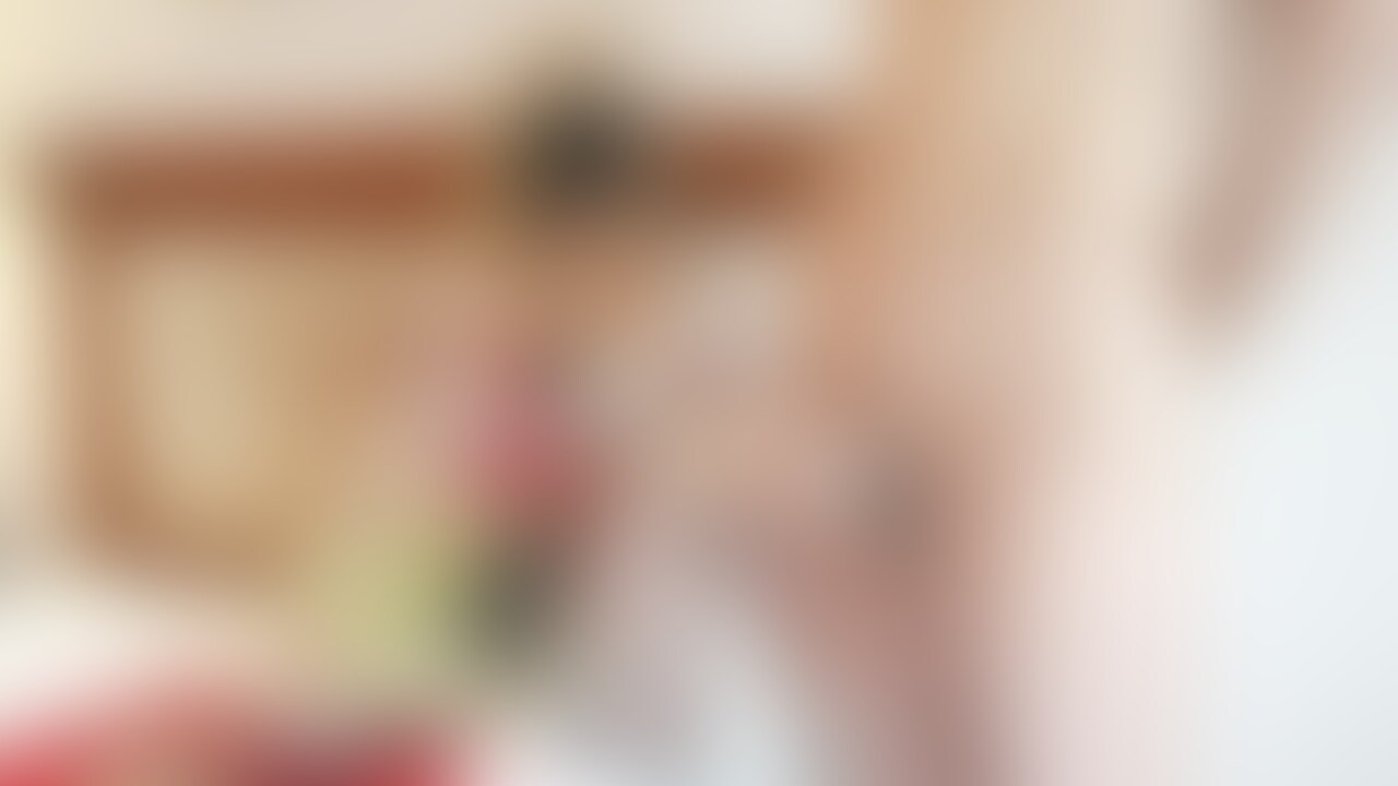 片手間で寸止め手コキしてあげてたんだけど、寸止めの経験がほとんどないって言う M男くん🤔
頑張れって応援してたんだけど、やっぱり耐えられず暴発🥹
暴発ルインドしちゃったね🙄
お仕置きにもう1回ルインドしてあげちゃった😎
2回出来たから今回は許してあげよう😌 (2/2)