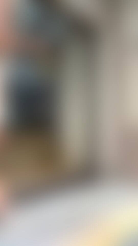 久々のガラスに貼り付けディルドオナシリーズ🤍
正面からバージョン❕
ドレスで外でしてみたんだけどどうかなっ?
開放的なプレイも久々だったからテンション上がっちゃった✌️ (2/2)