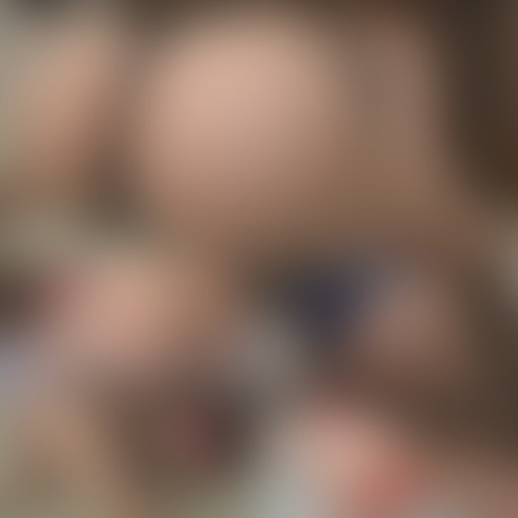 ギャルママのハルナちゃんに、お尻アングル中心のお尻まみれの尻フェチ着エロストリップをしてもらった件【ハルナ♥むっちりギャルママ♥♥】

エロカワイイ素人からアテンドされた、さらにエロカワイイ素人を、俺たちがスケベにいただく企画！
今回は、ハルナちゃん（＃4）です！！

お尻好きの人は、必見です、お尻を強調するポーズでお尻ストリップをしている尻フェチにはたまらない動画です！
#1~＃2をご覧になられた方は、ご存じだと思いますが、ハルナちゃんは、以前にAkiTubeChannelで撮影した美咲ちゃんから紹介されたむっちりボディーのギャルママさん（旦那は長距離トラックドライバー）です！
そんなハルナちゃんに、お尻まみれの尻フェチストリップをさせてみました！

ハルナちゃんは、むっちりしたデカ桃尻の持ち主で、しかもギャル特有のフェロモンをムンムンと醸し出し、エッチな匂いがしてきて、スケベでたまらないです！
そして、イン〇タ映えしそうな、様々なお尻アングルのポージングは、おチ〇チ〇がムクムクすること間違いなしです！

ハルナちゃんのムチムチとしたビッチデカ桃尻に興味がある方は、是非ポチッとご購入よろしくお願いします！

※この商品は、当サイト利用規約、日本国内の法律及び条令に違反する内容は一切含まれておりません。
※この商品の無断転載、転売等の二次利用を一切禁止します。 (2/2)