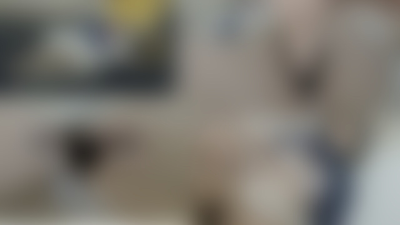 2作目にしてなかなか撮影できずに…
と言うか、前から目を付けていた女性はいたのですが
なかなかチャンスが訪れずに悶々としていました。
前から目を付けていた女性と言うのは
お顔全体は写真を見て想像してほしいのですが、
(動画内は完全顔出しです)まぁまぁ可愛いと綺麗が混ざったような感じの26歳の女性になります。
取引先の営業さんなのですが、いつもお世話になっている女性です。
喫茶店で飲ませました…
量はどれくらい入れてよいのか判らなかったので、少なめにしてみましたが本当によく効きましたね。
契約終了後、自分の車に乗せて送って行くと口実をつけ乗せましたがすぐに助手席で
夢の中。そのままホテルに連れ込みましたよ。
この悪戯をする時に一番大変な時です…
完全に力が抜け肉人形状態は、ガレージ型のホテルに連れ込んで力ずくで部屋まで運んでゆきます。
煙草を吸いながら彼女を見つめている時は本当に幸せな気分になっていました。可愛い寝息は僕の性癖を掻き立てるのです。
胸に顔をうずめたり手を握ったり…
スカートを少しめくったり…
僕の前からの欲望が少しづつ解放されて段々と歯止めがきかなくなってくるのです。
キスをするとし返してきました。
前回の子のもそうだったのですが、夢の中でもSEXしている様子でした。キスをするとほんの少しですが舌を動かしているのです…
でもすぐに寝息に戻ります。
おっぱいを見た瞬間、パンツを脱がした瞬間。
ヤバい…僕の妄想以上…
本当に寝ているかわからないくらいの濡れ具合です、おもちゃを突っ込んだ時にはさすがに腰は動くし、声もまばらに出てきます…
プレイに関してはこの位にしておきますが、夢の中でSEXしているのは間違いないようです。
その後ですが、彼女は今も普通に取引先として相手をしてくれています。経緯はお教えできませんが… (2/2)