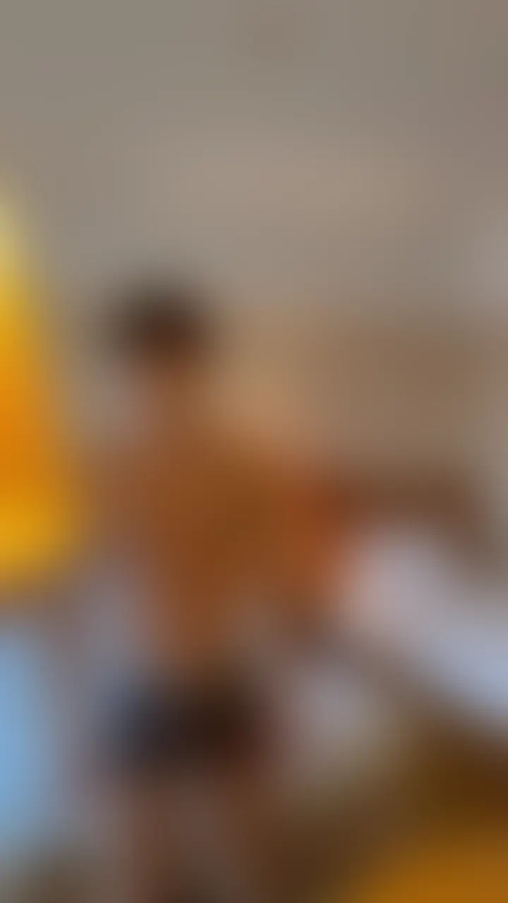 鏡越しにセクシーポージング💪 sample 1