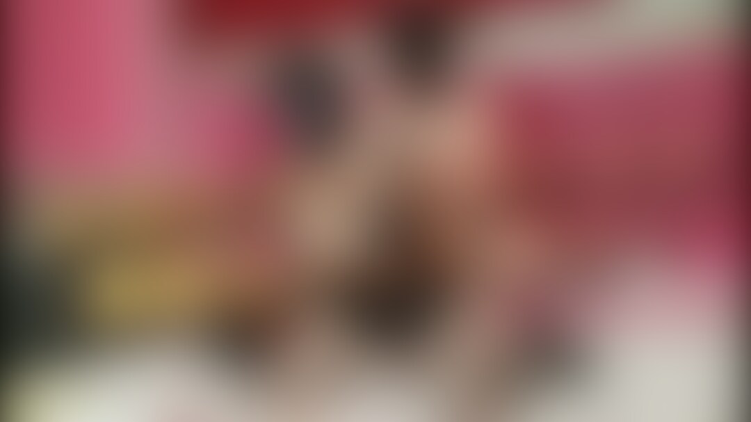 またまた新作出来上がったよぉ٩(>ω<*)و
4日連続のぉアぁぁぁぁーップ💖
今回はお店のドレス姿のまま
バックから怒涛の如く責めてもらったよ
叫びまくりの狂いまくり😁💖
後半に別機種による真正面バージョンも収録
したのでチコチコ何回もできちゃうぞ
じっくり見てねー(*/ω\*)キャー!! (2/2)