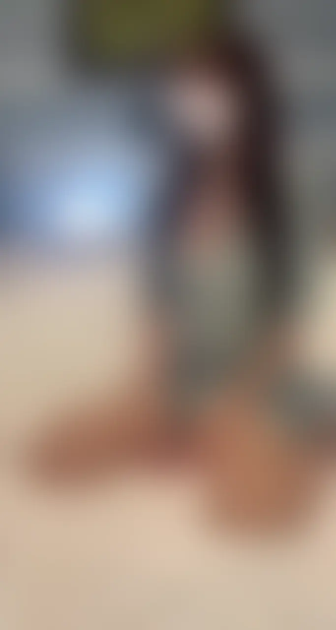 【嫌がるまゆきを犯してみた　流出】


最初は嫌がるまゆき。
それでも攻められる内にどんどん気持ち良くなってハメてとオネダリ。変態女のハ◎撮り動画流出です。

こちらが消しても購入してくれた方は残るのでずっと見れます👍

乳首とおま◎こを舐められて、
ぐちょぐちょおま◎こ犯されちゃいました..

流れ➡️ おっぱいいじられる→電マ当てられる→お◎んこ舐められる→手マン→正常位→騎乗位→バック

⭕️本編目出し
⭕️本編9分47秒 (2/2)