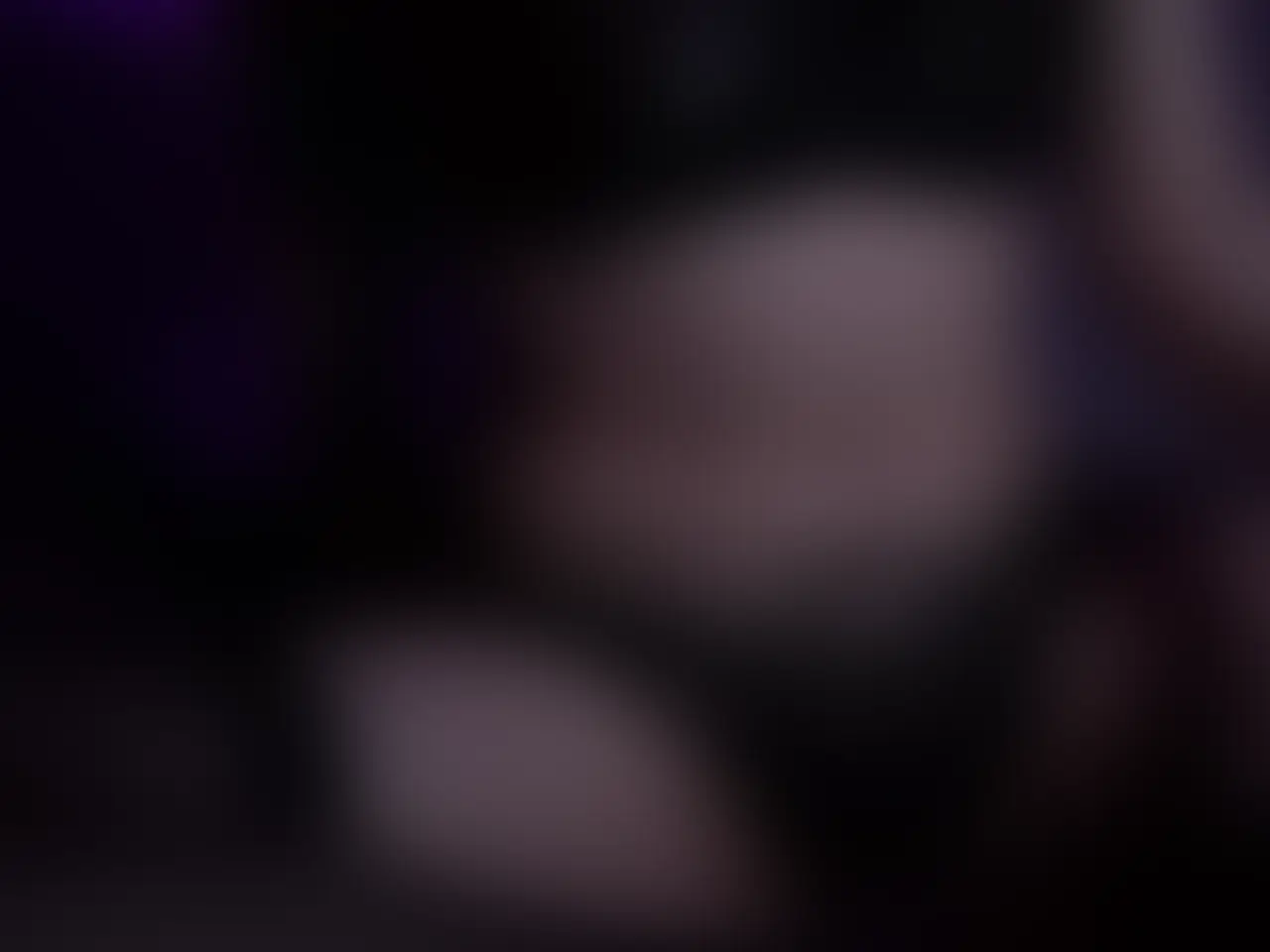 マングリ返しでバイブやおもちゃ挿入して
派手イキしちゃった動画です///🙈💜
オイルでお尻テカテカにして
えっちな格好見せつけてます❣️
そのままバイブ挿入して
オナニーしたら気持ち良すぎてイキまくり、、、💕
さらにディルドも使って
奥までズボズボ入れて
おかしくなっちゃう🌀💗
そして最後に大量潮吹き、、、💦
派手にイってしまいました🥺
再生時間:10分56秒 (2/2)