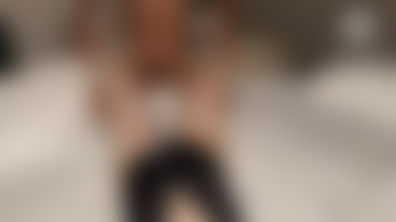 なんかえっちなコスチューム着せてセックスした件。
アイマスク着けるや否やで小言言ってるけど、いざ始まったら可愛い声で鳴いてるし、くちゅくちゅやらしい音出してるのどこの誰なん。 (2/2)
