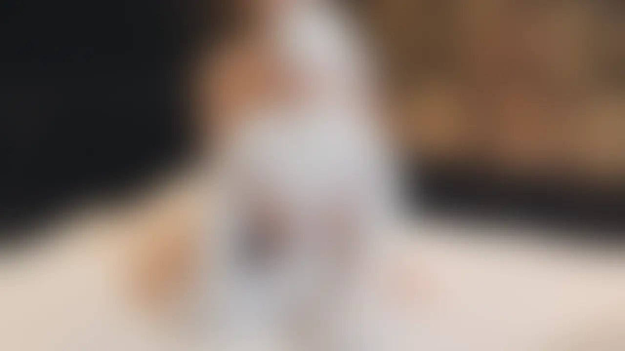 今回は巨乳人妻の仕事場の検査服のまま着衣セックスしちゃいました。普段見えない仕事着の下を脱がすと巨乳とエロランジェリーが!興奮しすぎて正常位で絶頂しちゃいました (2/2)