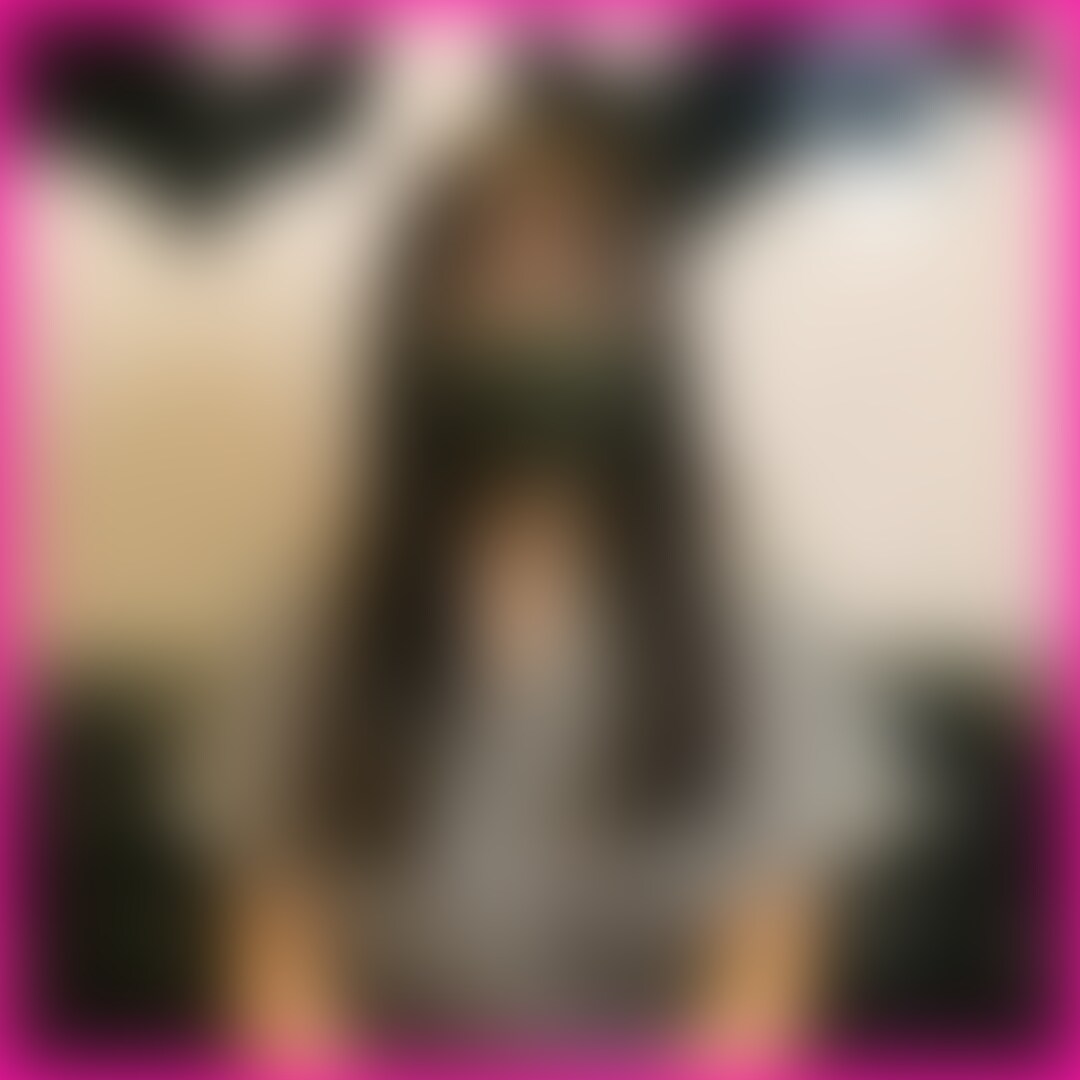 Page96:本編
スライム乳の医療事務の子との
フェラチオごっくん動画です
黒髪×清純な感じな彼女は話してみても
とても真面目そうな印象を感じました
しかしその印象は徐々に変わっていきます
スライム乳というモノを生で初めて見ましたが
めちゃくちゃエロいです、、、、
真面目そうな外見だからか歪な乳が余計に際立ちます
チ●ポを見た瞬間に嬉しそうにニヤついた顔を
見逃しませんでした
真面目そうな○○○ほどムッツリだというのは本当みたいです
じっくりと愛おしそうにチンポ全体を舐めまわす舌づかいに
スライム乳でのパイズリ
この○○○は喉も強くイラマにも負けず
しっかり受け止めてくれます
口マンコとスライム乳を気のすむまで堪能して
最後は初めてだというごっくん
トラウマになる量を口内にぶちまけてやりました。。 (2/2)