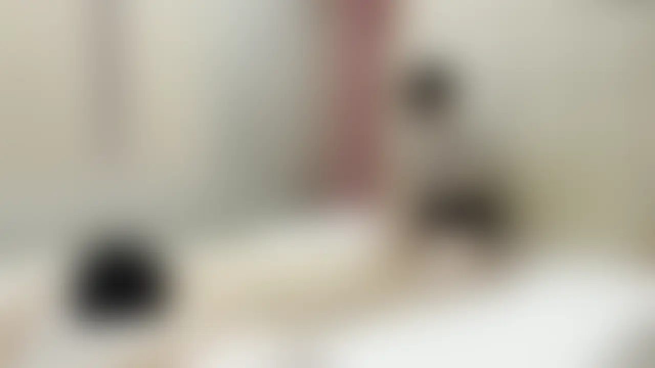 23歳／Fカップ／口元出しOK
さり｜年上好き色白巨乳

斜め視点（全3視点中 2本目）
※別視点も順次配信予定。
――――――――――
＜口元出しOK＞

年上好きで、どこか隙のある彼女。
スレンダーなのに、バランスのいい体つきで…
こういう大人しそうな子ほど、意外な一面が見えます。

※予告なく動画を削除する場合がございます。
――――――――――
【視聴方法】
●アルティメット加入で視聴可能
●単品販売（購入後は販売終了後も視聴可能）
―――――――――― (2/2)