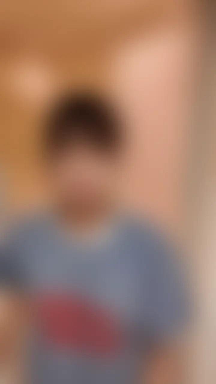 右上の「いいね❤️」を押してから見てくれると嬉しいな☺️
お風呂でおなにーしちゃいます…😘 (2/2)