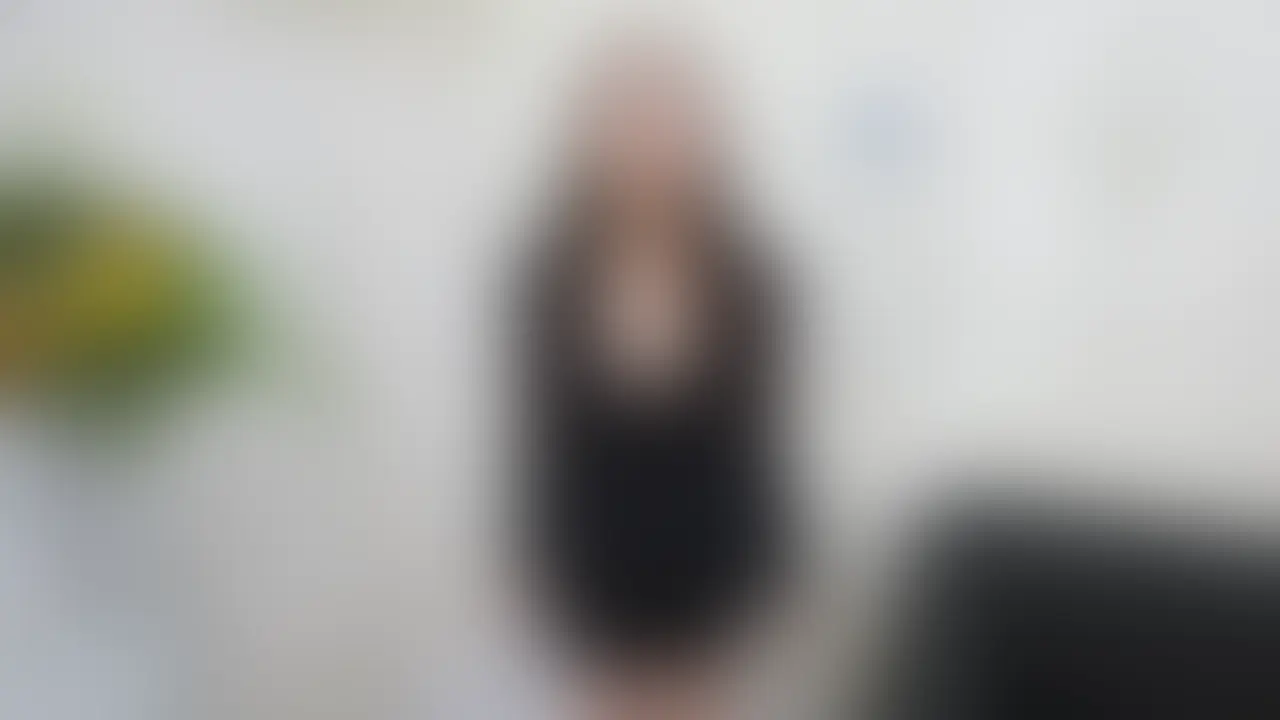 手枷&目隠しで完全支配💋めるもの痴女誘惑(光杏先生コラボ)【No.4】
光杏先生コラボ『誘惑王決定戦』に
お呼ばれしました💕
✨参加女性✨
光杏先生 めるも 聖来 みほ
視界も、手も、奪われたら…
あとはめるもの思うまま💓
手枷とアイマスクで自由を奪って
耳元でえっちに淫語責めしちゃった✨
💓おすすめポイント
①聖来ちゃん、みほちゃん、めるもの3人分の誘惑が入った超豪華版💋
②みほちゃんなんて、こんな場面に入れちゃっていいの!?
ってレベルのレア映像🐳
③3人分の違う誘惑スタイルを一気に味わえるなんて、この動画だけデス💓
誰の誘惑が一番えっちだった?
※完全顔出し💓
※19分09秒📹
定価:¥3,980 (2/2)
