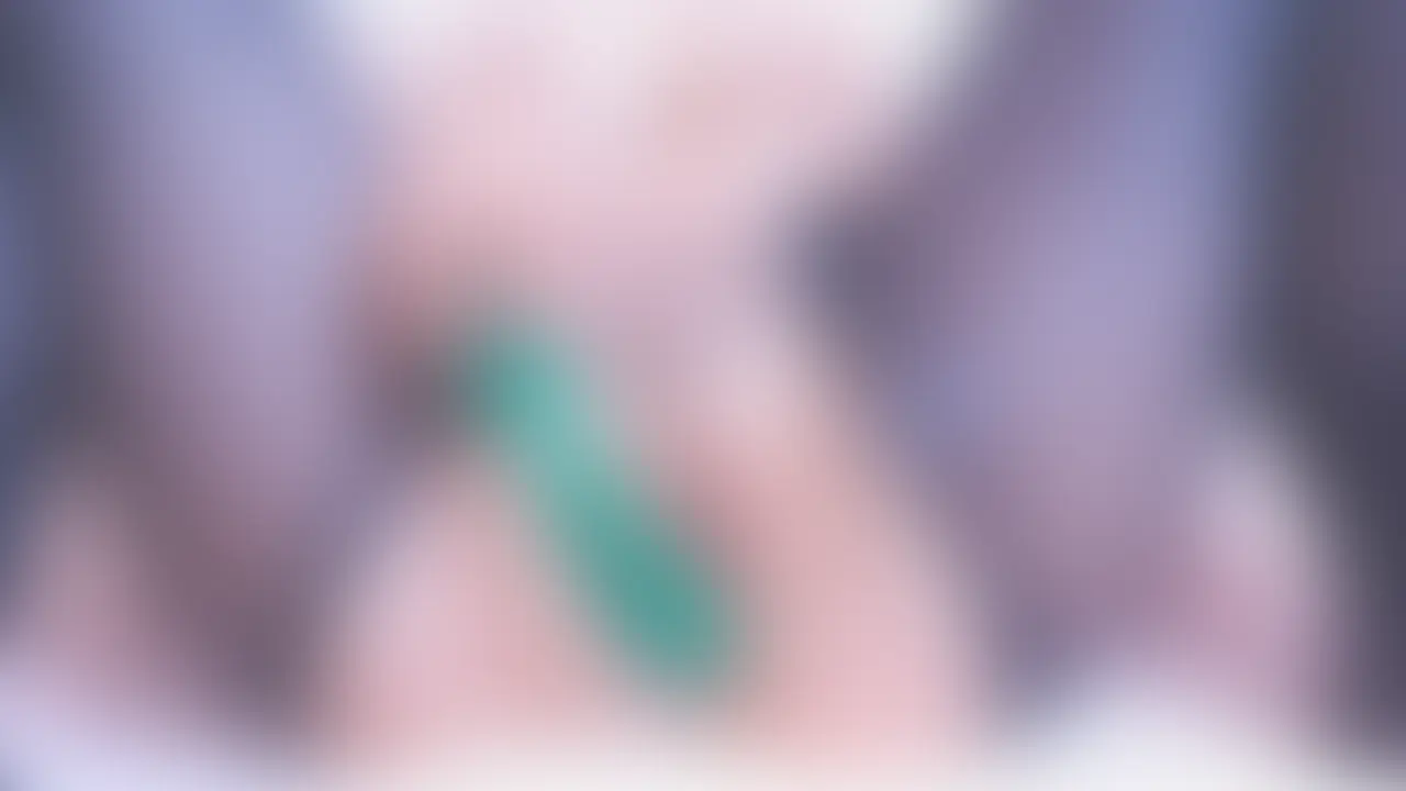 【実写12分】接写おま〇こ♡白濁マン汁だくだく♡気持ちよさに没頭オナニー♡
こんばんは！あやのあやです！

接写オナニー動画です♡

ちょっとモザイクいつもよりふんわりめ…！
そしていつもよりカメラちかめ…！
なので恥ずかしいからがんばえ～プラン向けにしました♡

あやちゃのどろどろおま〇こ、見て…♡ (2/2)