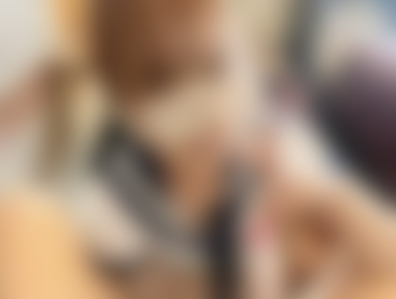 20歳みくちゃんとのハメ撮り動画🤗セーラー服とルーズソックスがめちゃくちゃ似合います。あと声がエロいです😍お楽しみ下さい! (2/2)