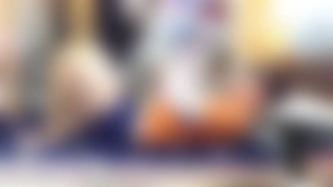 男子寮で野球部のノンケ友達をちんこマッサージしてあげた。部活終わりにちんこマッサージされるのがお気に入りの友達。シ... sample 1