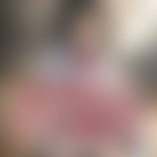 放課後、教室でこっそりと女子の笛を舐めていた男子。
その様子を女子に目撃され土下座して許しを乞うことに。
「なんでも言うことをききます」と言ってしまったことが命取りとなり
女子のSが開花、男子は性のオモチャへと変貌を遂げる。
女子の命令で全裸にさせられ、センズリをさせられる男子。
オカズ代わりに「縦笛をペロペロしゃぶりながらちんぽをシコれ!」と言われる始末。
「イケ!精子出せ!クズ!」と罵られ男子は大量射精してしまう。
どんどん新作動画を公開していきます!
サンプルを気に入りましたら
「いいね!」「フォロー」「入部」をお願いします! (2/2)