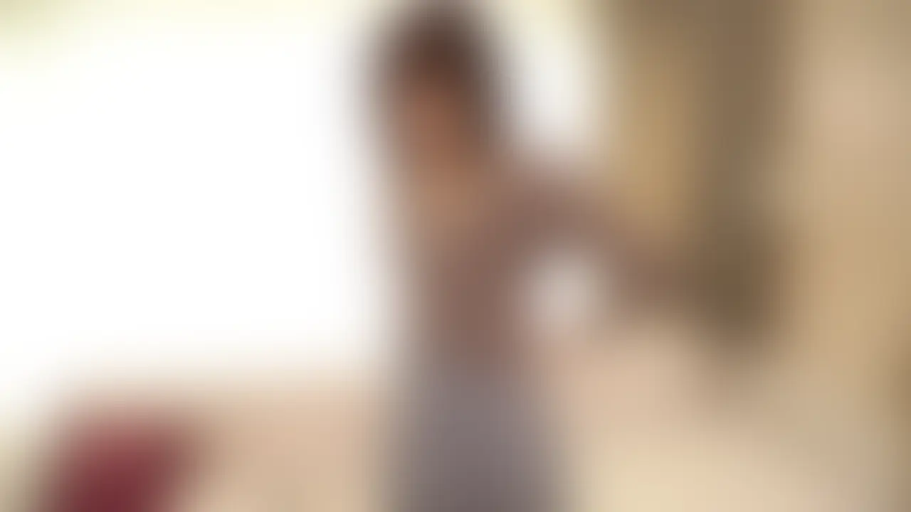 今回ハメ撮りしたのは26歳のバリバリ社会人な美人お姉さん🐶🍻
マチアプで見つけた高身長スレンダーなバリキャリお姉さんで、すらっとした美脚が際立つスタイルに、タレ目の可愛いタヌキ顔っていうギャップがもうそそりまくりww
ホテルで脱がせたら、期待通りのモデル体型と色気たっぷりの身体にゾクゾク!!!!
色んな体位で攻めまくったら、高身長の美人なのに感じまくって、26歳の生々しい本気セックスが止まらなくなった...
このとんでもない色気と本気の喘ぎは最高!!
#社会人
#高身長
#スレンダー
#タヌキ顔
#色気
#本気セックス (2/2)