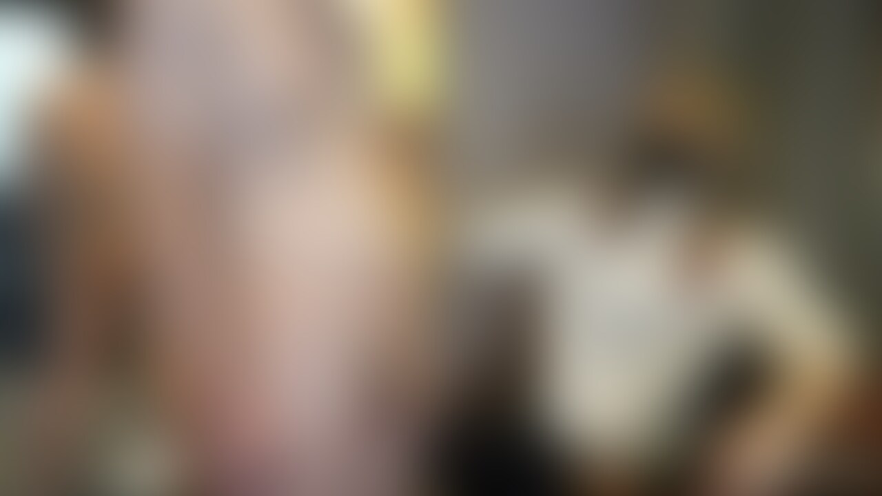 うらら@私服コスプレ手コキで射精管理♡ 動画 (2/2)