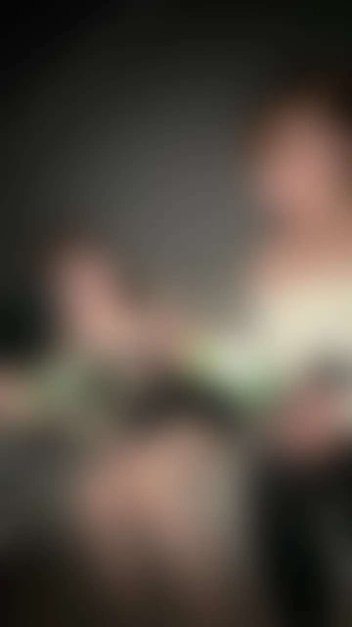 【某大学テニサー彼氏持ち女が気持ち良すぎたのでまた宅飲み誘って乱行】
前に呼んだ彼氏持ちのテニサー後輩を宅飲みに呼んで、前より大量に酒を飲んだらガチ潰れ。1時間越えの濃厚セッ◯スに。
※本編は“完全版”です。
身バレ防止のため、予告なく動画を削除・非公開にする場合があります。
ご了承ください。
(単品購入者は、動画削除後も永久に視聴可能です。) (2/2)