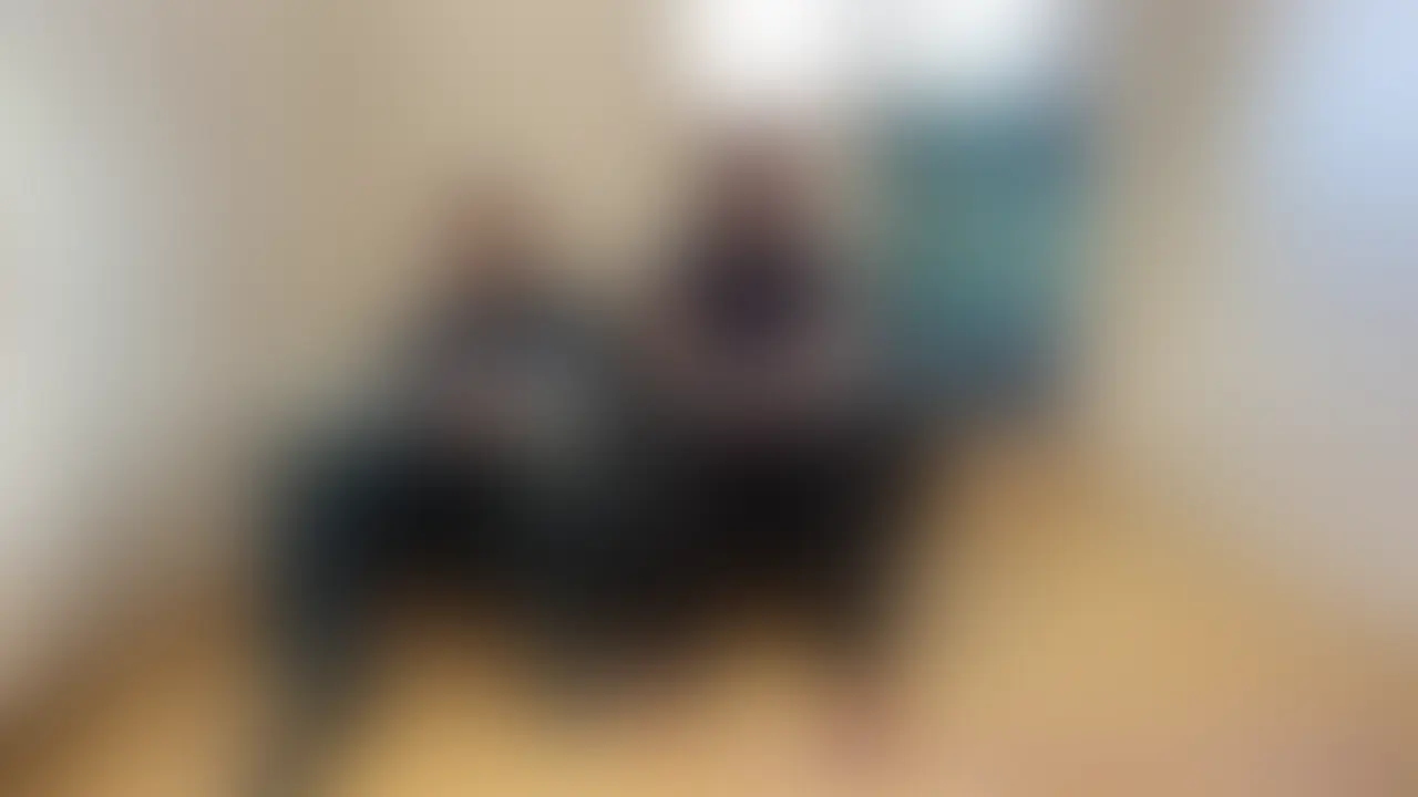 【視聴者さんに感謝の意を込めてセフレにフェラさせました】
知らないおじさん2人をフェラさせられる!3人合計6発射!
若い方のおじさんが「俺もやってよ!」といいセフレちゃんにフェラさせようとします。さすがにセフレちゃんは「えええ!嫌です!」と断りますがフェラさせる。挙句の果ては自分のスマホでセフレちゃんのフェラを撮影しちゃう始末wきっと自分のオナぬー用で使うんだろうなwサマスカ作品をよく見てる!w
そしてラストはフィニッシュして連絡先まで聞いてしまう。きっとこのお得意さんは断れ無いのを良いことに後日Hしちゃうんでしょうw
そしておじさんもかわいそうなのでフェラさせましたw
最後に自分もフェラしてもらいこの日緑チェちゃんは6本抜きを成功させましたw
タグ
NTR パンチラ 素人 個人撮影 学生風 パパ活 手コキ
下着 フェラ エロ スレンダー 美女 おっぱい 生ハメ
美乳 ハメ撮り 射精 中出し 顔出し (2/2)
