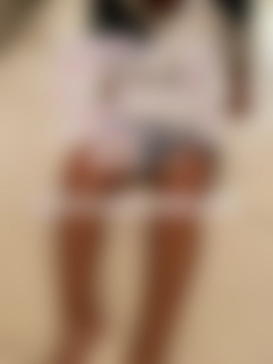 以前出演してくれたラグビー部の○○○が、別の体育会ラグビー部女子を紹介してくれました！！

鍛えられた身体と日焼けあとがエロすぎる☺️

こんなガチアスリートのハメ撮りが見れるのはうちだけかと思います！

⚠︎現　役体育会ラグビー女子という、狭い世界なので身バレの可能性が高く、アイマスク着用での出演です！生ハメです！

紹介してくれたラグビー部の○○○はこちら
↓
https://myfans.jp/posts/87203c18-0c15-4455-a46f-4bf84a6efa5a (2/2)