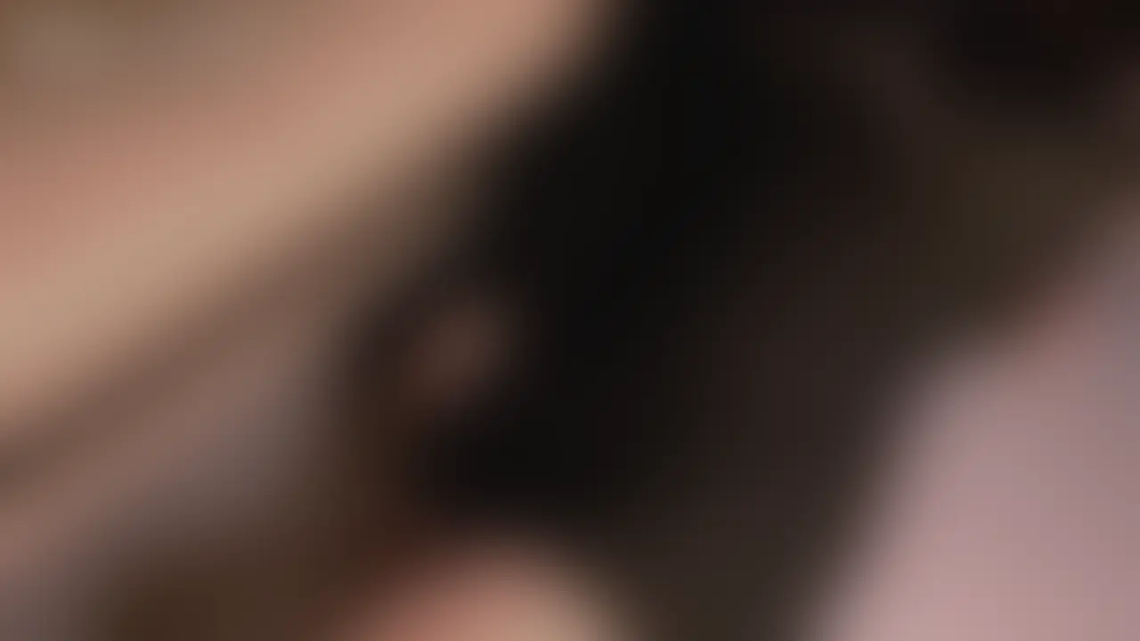 黒パンスト直穿きのひとりえっち🖤最初は下着履いたまましてたんだけど、途中で下着脱いで直穿きしちゃった。
下着脱いだら白いの垂れてきちゃって、興奮しちゃった😳💕
ソファーにもたれて思いっきり脚開いたのはちょっと恥ずかしかった🫣💓🫧
♡♡♡♡♡
10月も継続してくださったみなさま、新しく加入してくださったみなさま、本当にありがとうございます。
そして、たくさんのいいね♡や、嬉しいコメント・メッセージもありがとうございました😌💕
11月も楽しんでいただけるような動画を投稿していきたいと思っていますので、引き続き仲良くしてもらえたら嬉しいです✨
秋も深まって、寒くなってきましたね🍂
暖かいものを食べて、お身体を大切にお過ごしください💗 (2/2)