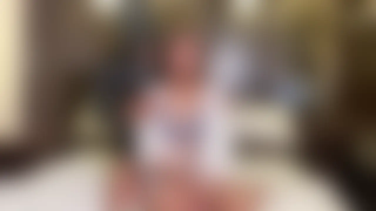 【フル版/Aちゃん/1本目】
彼氏に騙されて金欠になった為、撮影してくれませんか?
という初絡みのモデルさん。
経験人数が少ない割には、激しくイったりするので
ギャップがたまりません。 (2/2)