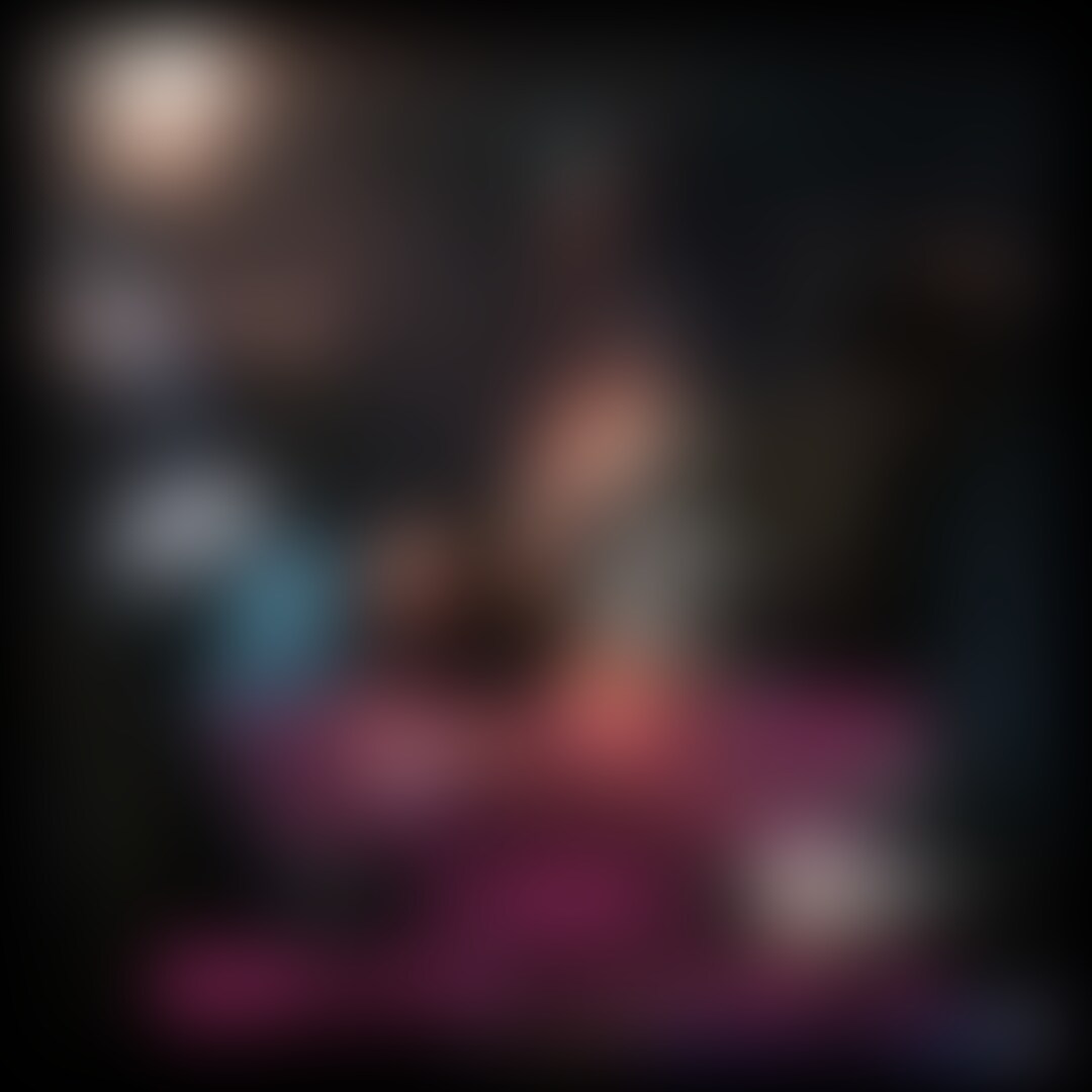 過去の削除動画の再投稿です。(2022年12月投稿)
公園でTwitterのフォロワーさんから素敵な衣装をプレゼントしてもらって生着替え動画です‼️
プレゼントだけではなく、単独さん達がお着替えを手伝ってくれるサービス付の至れり尽くせりでした!!
衣装提供:さかた商店様 (2/2)